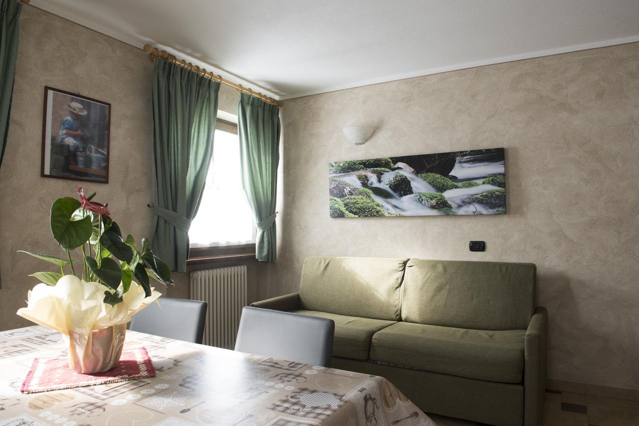 Chalet Li Baita Genny Livigno Eksteriør billede