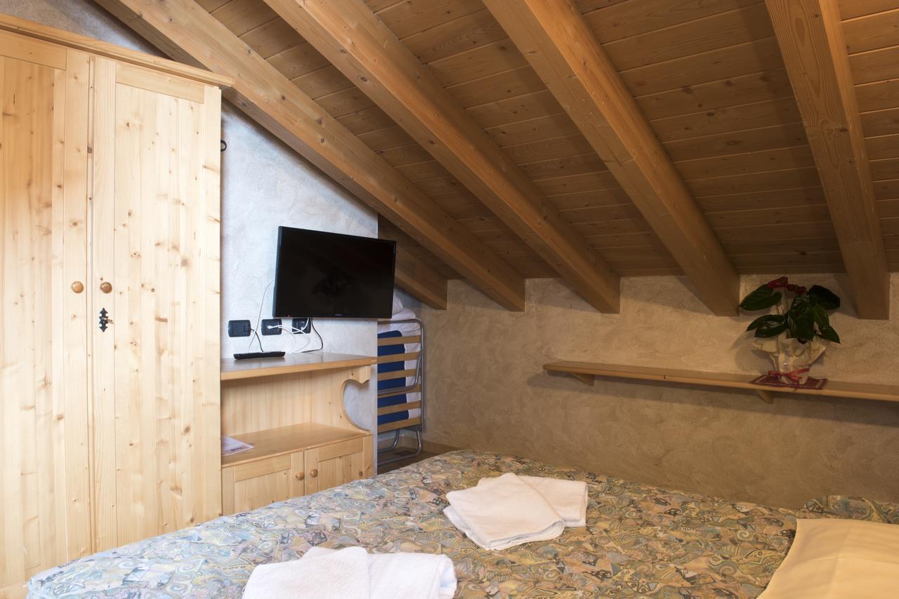 Chalet Li Baita Genny Livigno Eksteriør billede